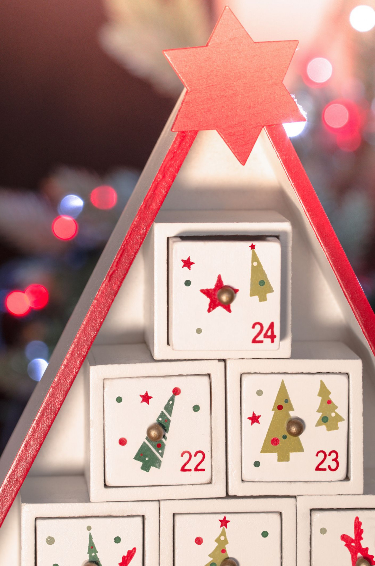 Make Your Own Advent Calendar - DIY Advent Calendar