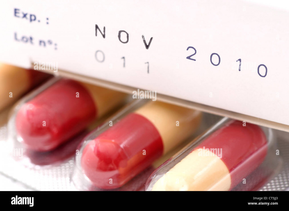 Expiration date medicine hi-res stock photography and images - Alamy