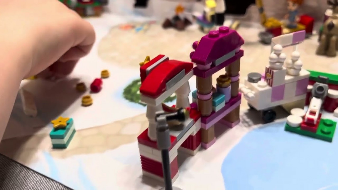 Lego Friends Advent Calendar (Set ) Countdown Day