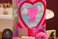 Lush Valentine's Advent Calendar Love Letter Bath Bomb